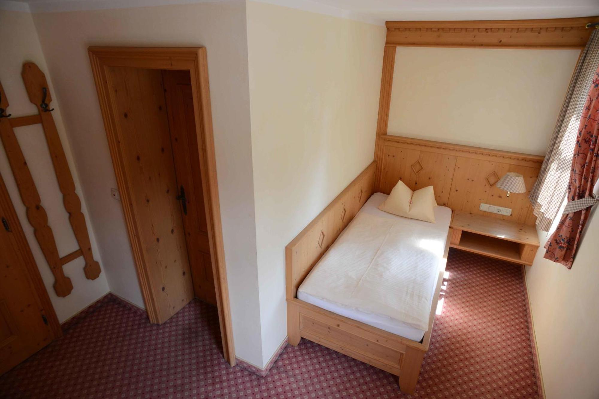 Alpengasthof Zur Post Schattwald Habitación foto